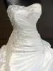 Riktiga bilder en linje bröllop ruffles kjol älskling axelfria klänningar fantastiska brudklänningar