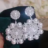 Boucles d'oreilles coréennes surdimensionnées en fausses perles pour femmes, couleur argent, strass, pendentif fleur, bijoux de fête de mariage, 240228