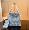 Mulheres Designer Bag Flap Bag Vintage Bolsa Designer Mulheres Luxury Bag CC Bag Azul Escuro Denim Prata Cadeia Hardware Alças De Ombro Saddle Bag Tote Bag Designer Wallet