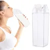 Bottiglie d'acqua Bottiglia d'acqua da 0,5 litri Bicchieri Shaker Sport Bottiglia per il latte quadrata Bottiglia d'acqua senza BPA Brocca riutilizzabile trasparente