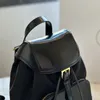 Designer de luxo feminino preto náilon couro brilhante pequeno livro mochila saco