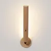 Lampada da parete in legno Luce per interni Ricarica USB Girevole a 360 ° Luminosità regolabile Interruttore tattile Sconce Luci del corridoio Night197A