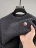 Мужские свитера, модный брендовый свитер с вышивкой букв, зима 2024, модный повседневный двусторонний плюшевый утолщенный пуловер с круглым вырезом