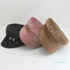 Boinas Sombreros de invierno Adornado con cristales Lana Baker Boy Hat Mujeres Sboy Caps Carta de diamante Visera plana gruesa