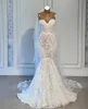 Robe de mariée sirène glamour 2024, sans bretelles, avec des appliques en dentelle, sur mesure, sans manches, avec traîne de balayage