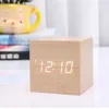 D2 Alarmklocka Digital LED Träklocka Tabell Voice Control Wood Despertador Snooze Time Temperatur Despedop Clocks Gift 21821