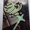 Colares de pingente de cristal grânulo rosário católico colar crucifixo presente