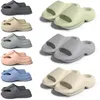 Ücretsiz Nakliye Tasarımcı Sandal P3 Terlik Tarlayıcılar Erkekler İçin Kadın Sandalet Gai Pantoufle Mules Erkek Kadın Dikiş Trainers Flip Flops Sandles Color18