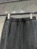 Calças masculinas Calças lavadas e desgastadas da versão alta B adotam um processo desgastado, ajuste solto do sistema operacional, calças sanitárias unissex AUV1
