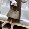 2024 Fashion Handbag Minimalist Design Delicate Garden Party Family Leather Work Commuter Womens Large Capacity Tote Bag Gift