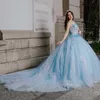 Himmelblå glänsande bollklänning quinceanera klänningar från axel älskling tyll 3d blommor applikationer korsett vestidos de 15