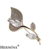 Brooches Hermosa Elegant Floral Shaped Pins Shiny White Zircon Women Fashion Jewelry Brooch Pretty Bridal Wedding Gift