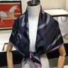 Projektant Women Square Scarfves Klasyczny szalik szalik drukowane szaliki alfabetu luksus 100% jedwabny Twill dla kobiet 90*90 cm