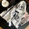 Lyxdesigner Kvinnor Camellia Scarf Fashion Märke Imitation Silk Scarves Printing Summer Women Scarves With Tag