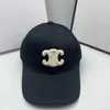 Designer designer cap kvinnor män broderade luxe monterade hattar baseball kepsar kvinnliga sommar avslappnad hundra ta skydd sol hatt retro klassiska m4ns swqz