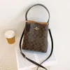 All'ingrosso della fabbrica Koujia 2024 Nuovo vecchio fiore acqua secchio borsa da donna stampato crossbody alla moda e versatile una spalla ascellare