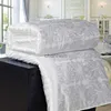 Comforters sets New Natural/Mulberry Luxury Silk Comforter Duvet Hand-made Twin Queen King Full size Blanket Quilt jacquard Bedding in Filler YQ240313