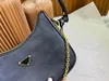 Hobo Women's Underarm Designer Handbags Cleo Hobo Poundes و Leather Lady Crossbod