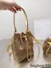 Hoge kwaliteit nieuwe stijl vat tas van pure kleur kristal diamant schouder crossbody tas man vrouw messenger bag dame kleine portemonnee tas bokszak voor vrouwen