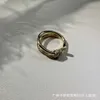 Projektant T węzł popularna celebrytka internetowa z tym samym pierścieniem węzłów dla kobiet V-Gold Nisza Minimalistyczna 18-karatowa lekka luksusowa set Diamond