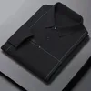 Koreanska män Polo Shirt Autumn Tshirt Långärmad avslappnad manlig passform Slim Turn-down-knapptröjor Business Cotton Streetwear 240304