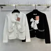 Дизайнерские женские куртки 2024 года, ранняя весна, новый стиль Nanyou Miu, милый и уменьшающий возраст бант, однобортный вязаный кардиган с круглым вырезом PAH0