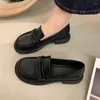 Sapatos de vestido mocassins kawaii escritório redondo dedo do pé baixo salto elegante para mulher 2024 calçados de verão feminino bonito com último e