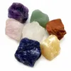 Chakra Stones - 7PCS Zestaw Reiki Healing Crystal z grawerowanymi symbolami czakry holistyczne równoważące polerowane kamienie palmowe STO04 2011158O