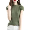 Tunn halv europeisk höghalsad värvad ullväst kvinnors koreanska stickade kortärmad t-shirt topp ärmlös botten liten skjorta stil stil
