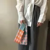 Alışveriş Çantaları 2024 Oval Ekose Örgü Kadın Omuz Çantası Moda İçi Boş Çıktı Tote Bayanlar Kadın Dokuma Alışveriş Yapıcı Çanta Lady Crossbody Çanta