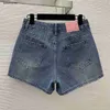 Brand Shorts Kobiety dżinsowe spodnie Modny ręcznik aksamitny haft damski damski sport