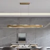 Lustres pós-modernos minimalistas sala de estar candelabro nórdico quarto criativo designer anel em forma especial LED lâmpadas de restaurante de moda