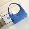 Ayna Kalitesi Kadın Naylon Çantel Tote Çanta Çanta Çanta Çanta Lüks Tasarımcı Crossbody Armtopit Bag Lady debriyaj Çanta En Çok Alçısı Undermmer Zincir Omuz Çantaları