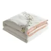 Comforters sätter nya broderier French Style Quilt Four Seasons Quilt för våren och hösten Summer Quilt YQ240313