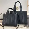 Totes 2024 Woman Luxurys Designer Tote Bag 5A High Quality Mens Handbag Genuine Leather Men Shoulder Shopping Bags Travel Totes Purse Handbags High End Designers Bag