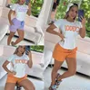 Carta de verão Roupfits Designer Rastreos femininos de 2 peças Conjunto de camisetas casuais shorts corredores esportivo de traje de moda esportiva de pescoço esportivo