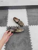 Luksusowe trampki dziecięce metalowe dekoracje akcesorium Dziewczyna Princess Shoe Rozmiar 26-35, w tym pudełko na buty skórzane płaskie buty dla dzieci 24 marmar