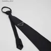 Krawatten Herren-Krawatte, dreieckige Krawatte, Bolotie für Herren, Luxus-Designer-Krawatte für Männer, Teenager, formelle Kleidung, Luxus-Mini-Damen, Leder, modisch, schwarz, weiß, Krawatte L240313