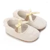 Primeiros caminhantes bonito laço branco bebê menina princesa sapatos nascido vestido de casamento criança ao ar livre calçado antiderrapante