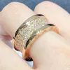 Projektant luksus 2024 Nowy mosiądzy pierścionek diamentów słynna marka Włoch klasyczna wysokiej jakości trzy tony kobiety rhinestone pierścień urok biżuteria