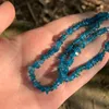Hängen naturlig blå apatit choker halsband ädelsten kvinnor högkvalitativ smyckesdesign handgjorda oregelbundna grossister