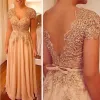 Blush roze moeder van bruid jurken cap mouwen chiffon kanten appliques kristallen vloer lengte open rug aangepaste bruiloften avond feest prom jurken