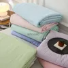 Comforters sätter upp klass A Ice Rayon Summer Cooling Filt Silky Breattable Cool Feel Summer Quilt Heat Disipation Enkel dubbelsäng COFTER YQ240313