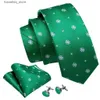 Stropdassen Barry.Wang Boxed Heren Kerststropdas Groene Zijden Stropdas Hankerchief Manchetknopen Set Kerst Festival Das Met Doos Witte Sneeuw Kerstman L240313