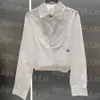 Camicetta corta da donna di lusso Camicia Top Camicie a maniche lunghe ricamate firmate Camicette bianche con bottoni a forma di diamante Ekegant