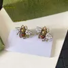 Stud Stud Luxury Designer Stud Vintage Earrings Bee High Quality Love Perfect Gift Women Jewelry Not Allergic Gift Earring 2024 Stamp Designer Earrings Jewelry