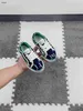 Luxury Baby Sticked Shoes Lace-Up Kids Sneakers Storlek 26-35 Box Protection Grid Letter Brodery Girls Casual Shoes 24mar