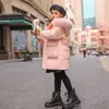 Abrigo de plumas para niños y niñas, Chaqueta larga cálida con capucha de piel sintética de invierno para niños, Parka para adolescentes, traje para la nieve de princesa de 4 a 12 años XMP306