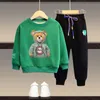 Lente Herfst Baby Meisje Jongen Kleding Set Kinderen Sport Cartoon Beer Sweatshirt Top en Broek Knoop Tweedelig Pak Katoen trainingspak