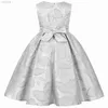 Платья для девочек, серебряное платье с цветочной вышивкой, атласный детский костюм без рукавов, одежда лет ldd240313